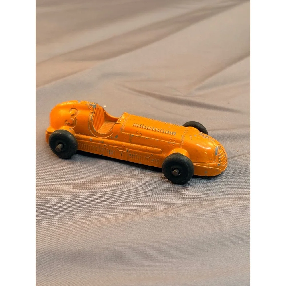 Vintage Tootsietoy Orange Diecast Race Car Number 3 Made in USA 3 Inch Racer